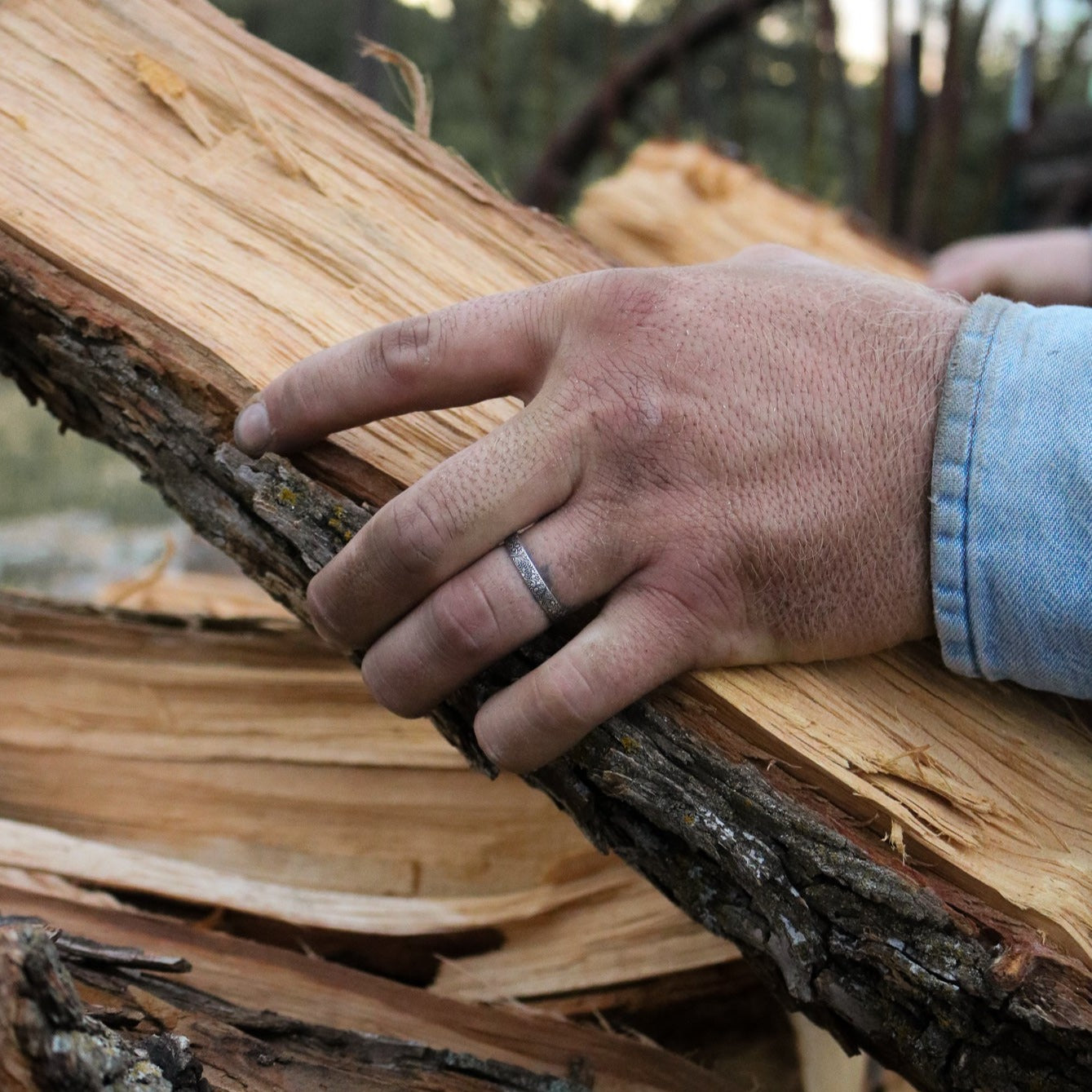 Cheyenne Men's Wedding Band