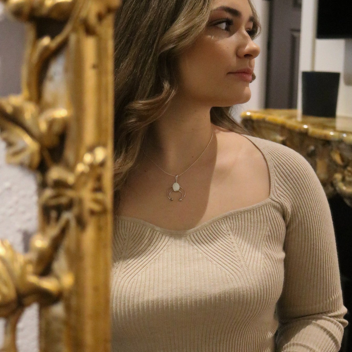 Dainty Naja Charm/Necklace