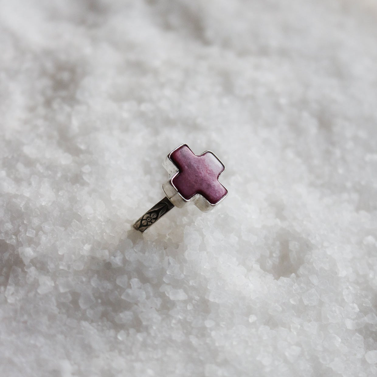 Purple Spiny Oyster Cross Ring - Size 8 // One of a Kind
