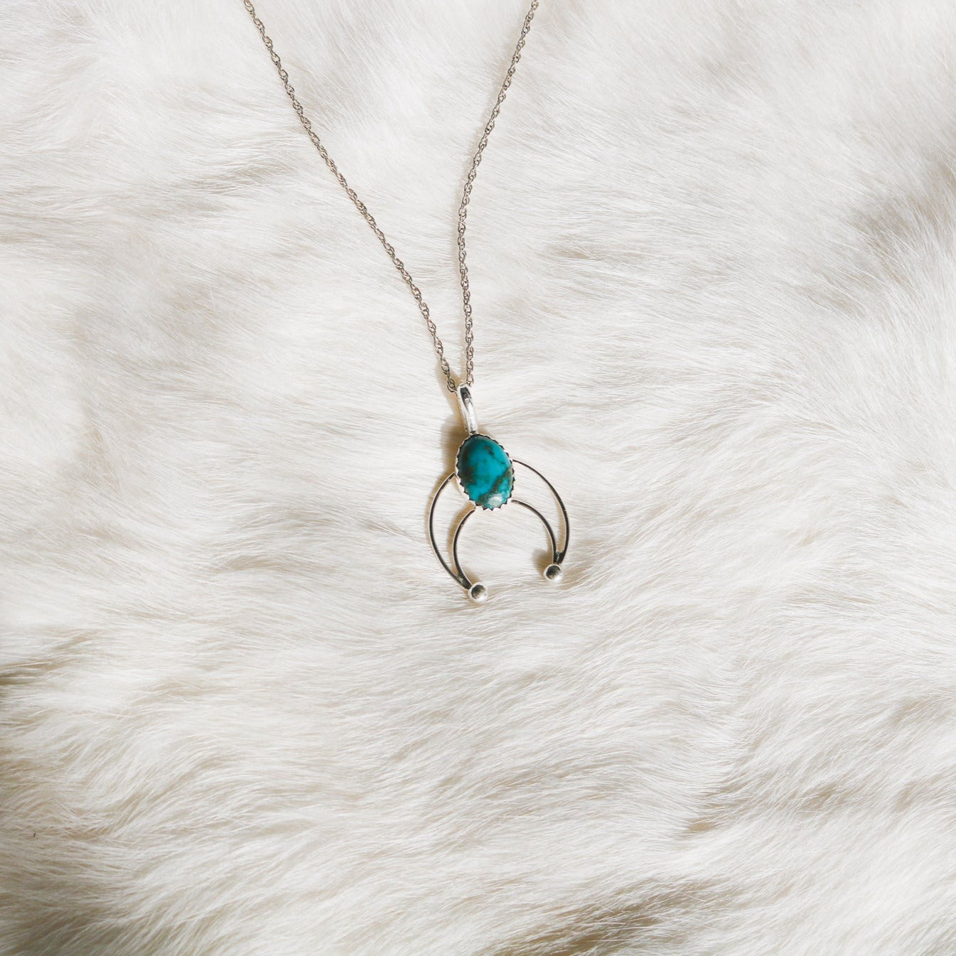 Dainty Naja Charm/Necklace