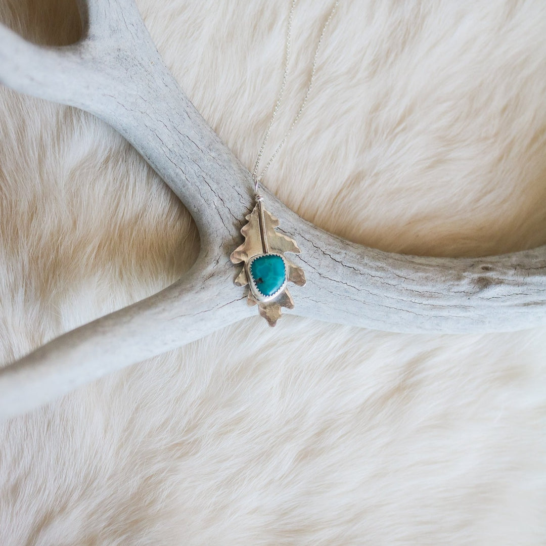 Kingman Turquoise Oak Leaf Necklace