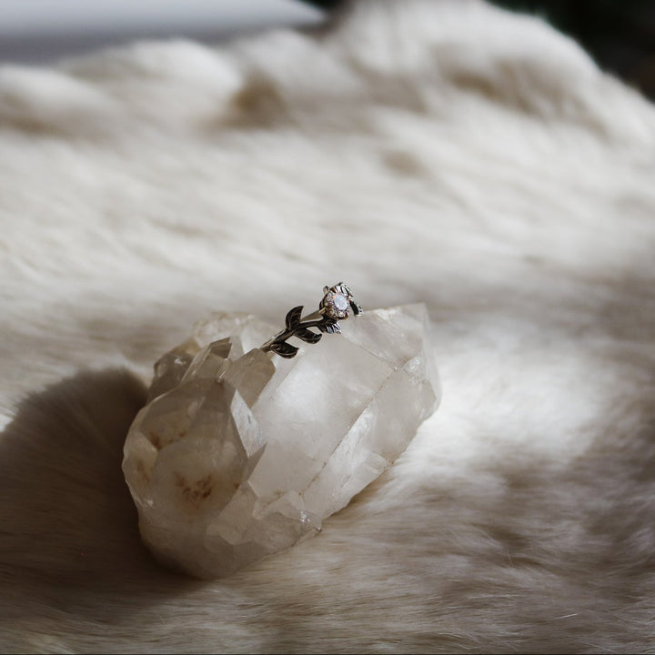 ‘Auren’ Diamond Engagement Ring // Made to Order