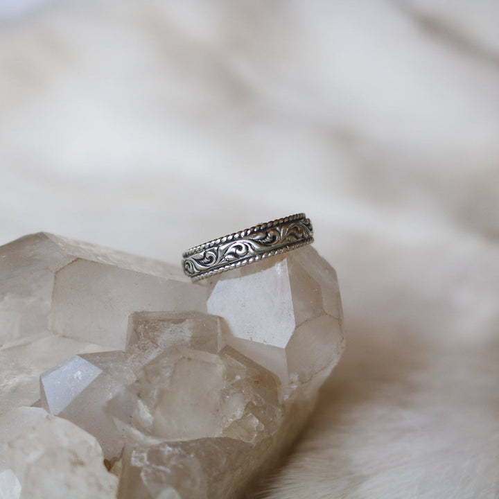 'Oak Ridge' Women's Western Tooled Stacking Ring Band // Made to Order