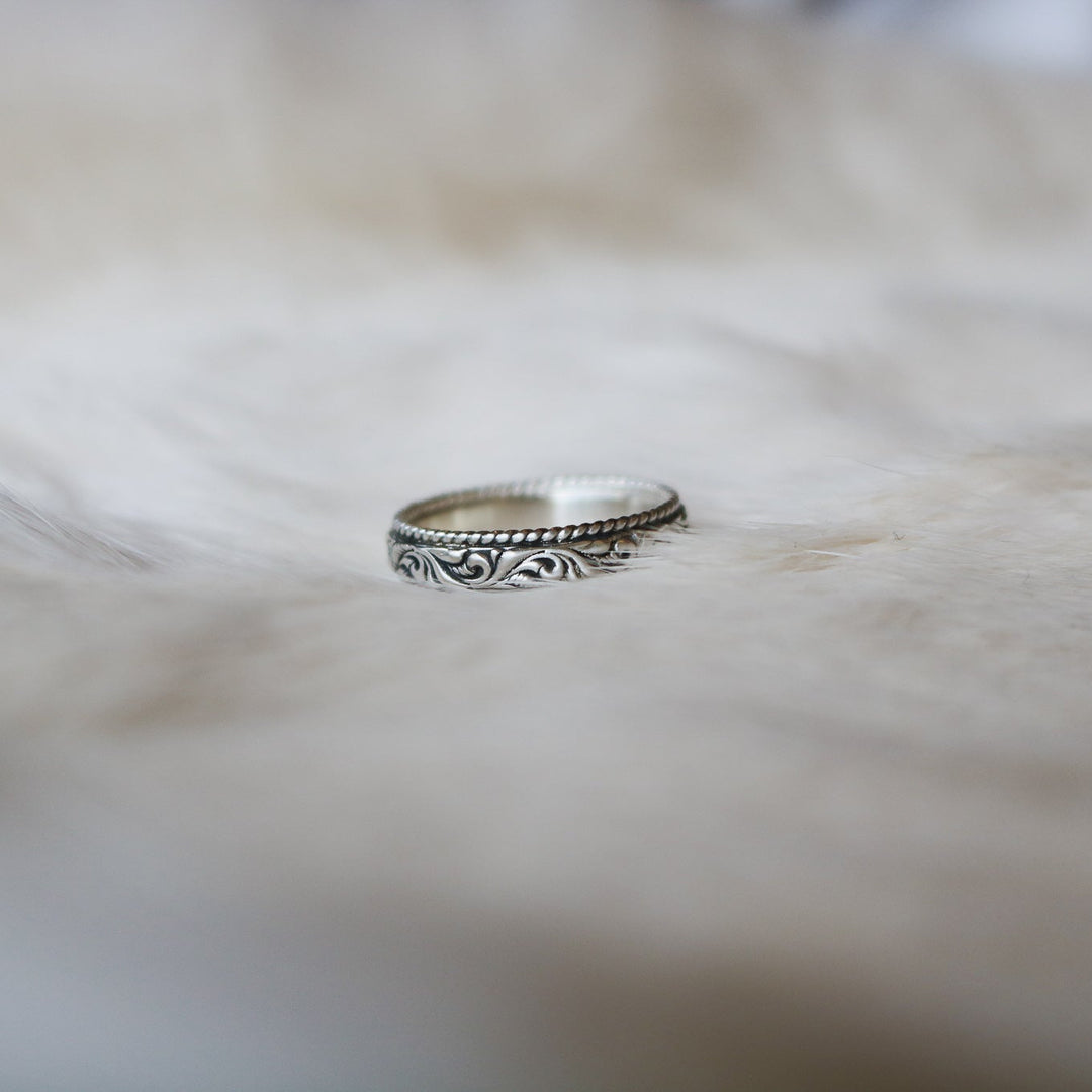 'Oak Ridge' Women's Western Tooled Stacking Ring Band // Made to Order