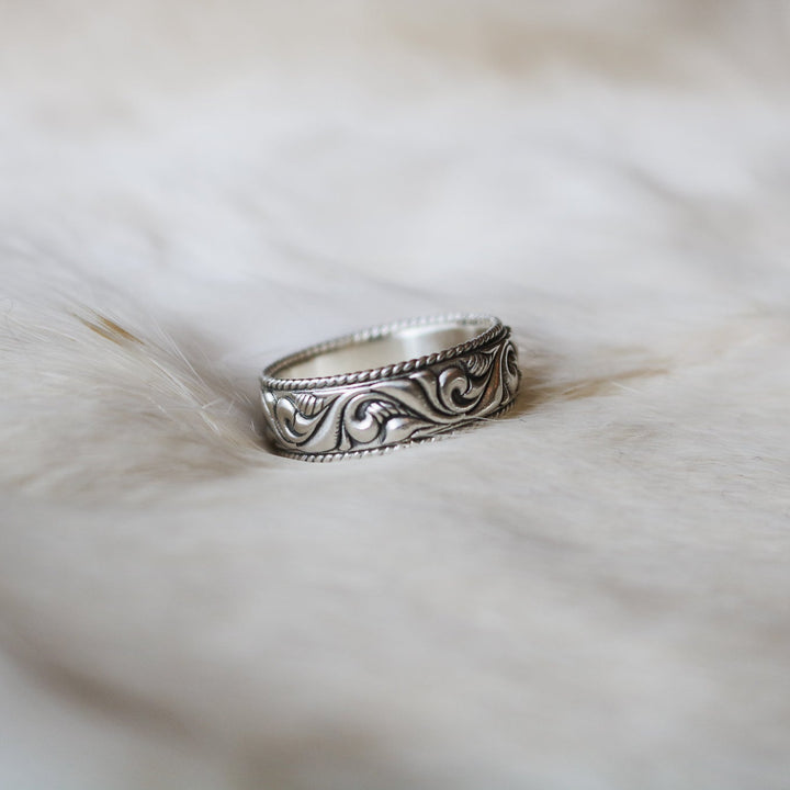 'Oak Ridge' Men's Western Tooled Stacking Ring Band // Made to Order