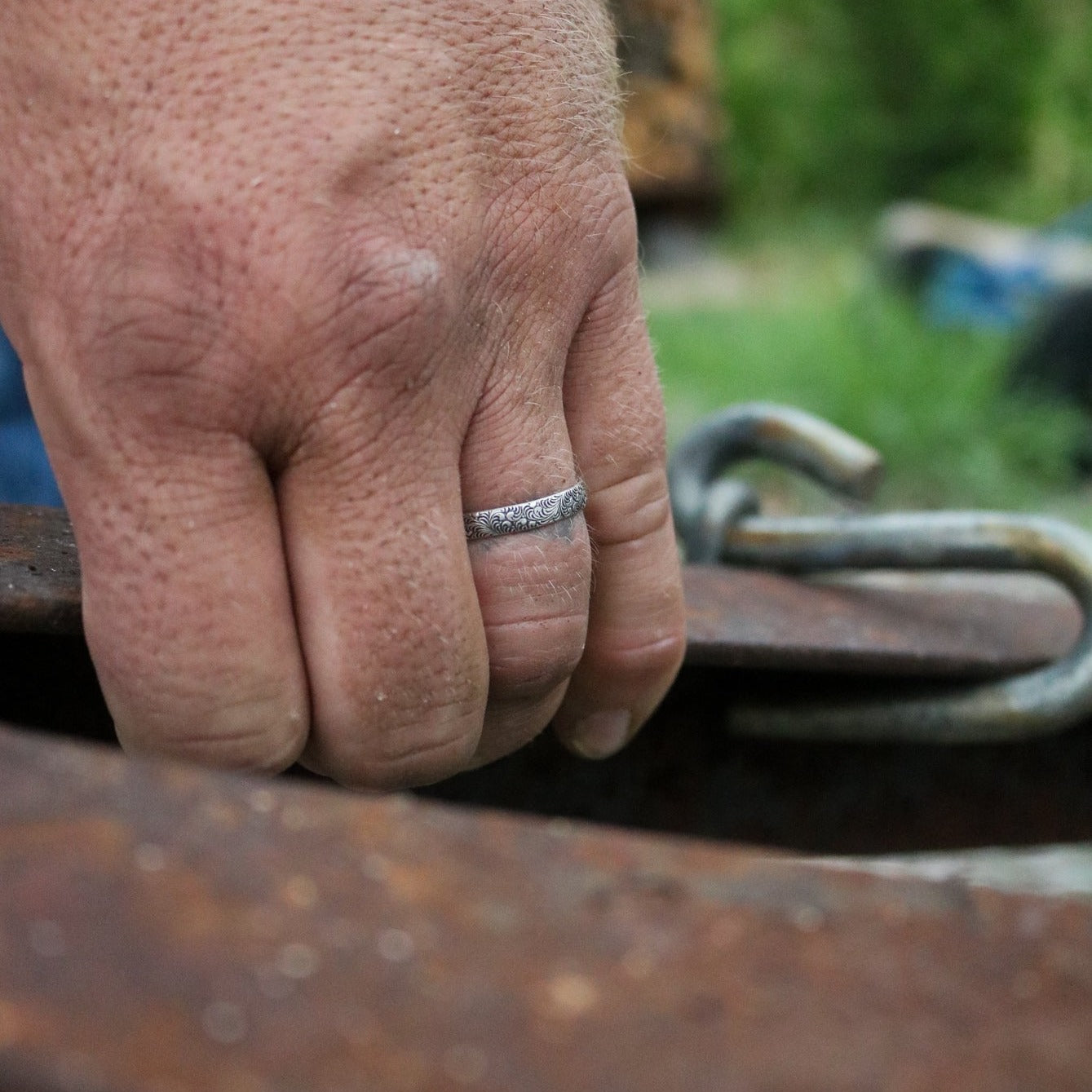 Cheyenne Men's Wedding Band