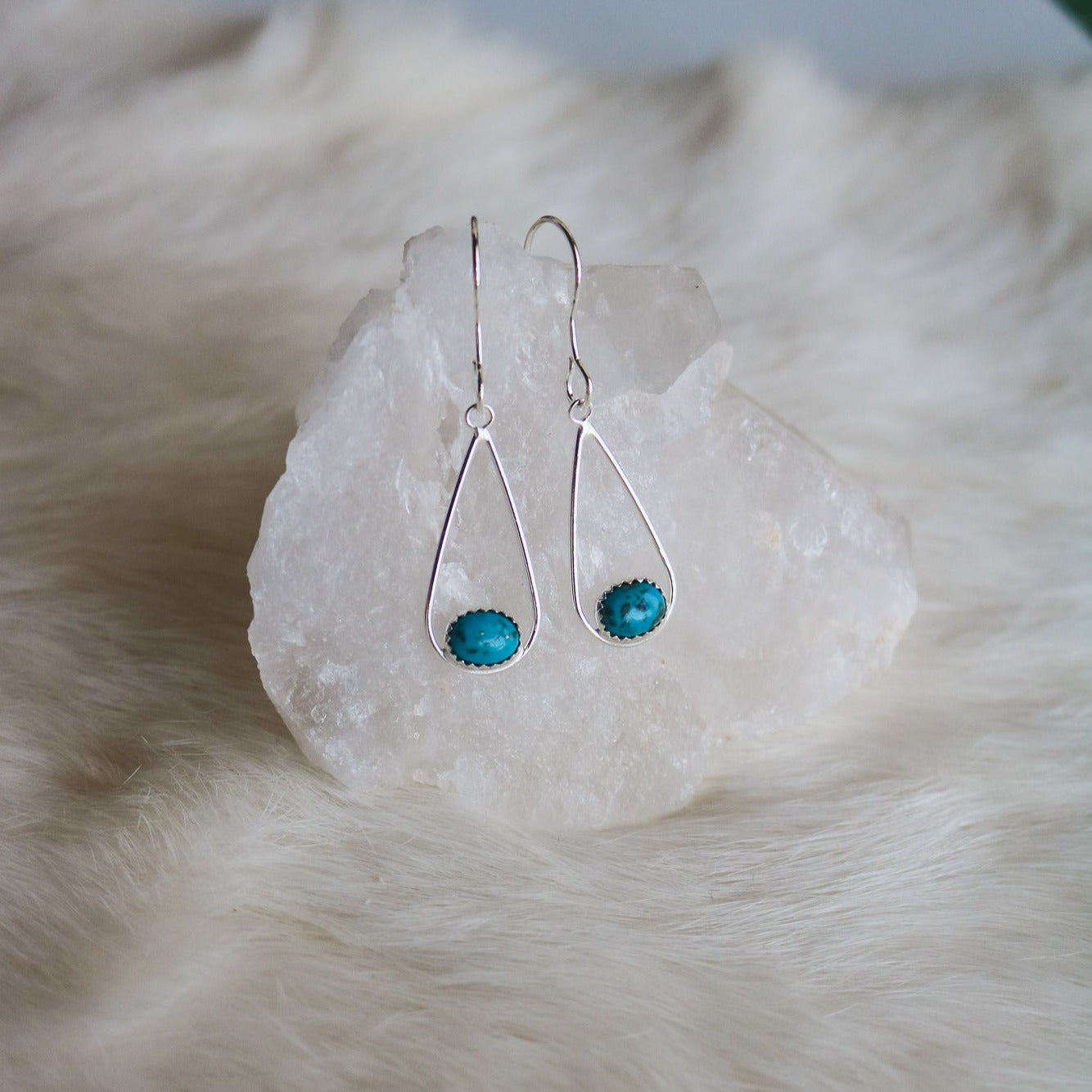 White Sands Drop Earrings